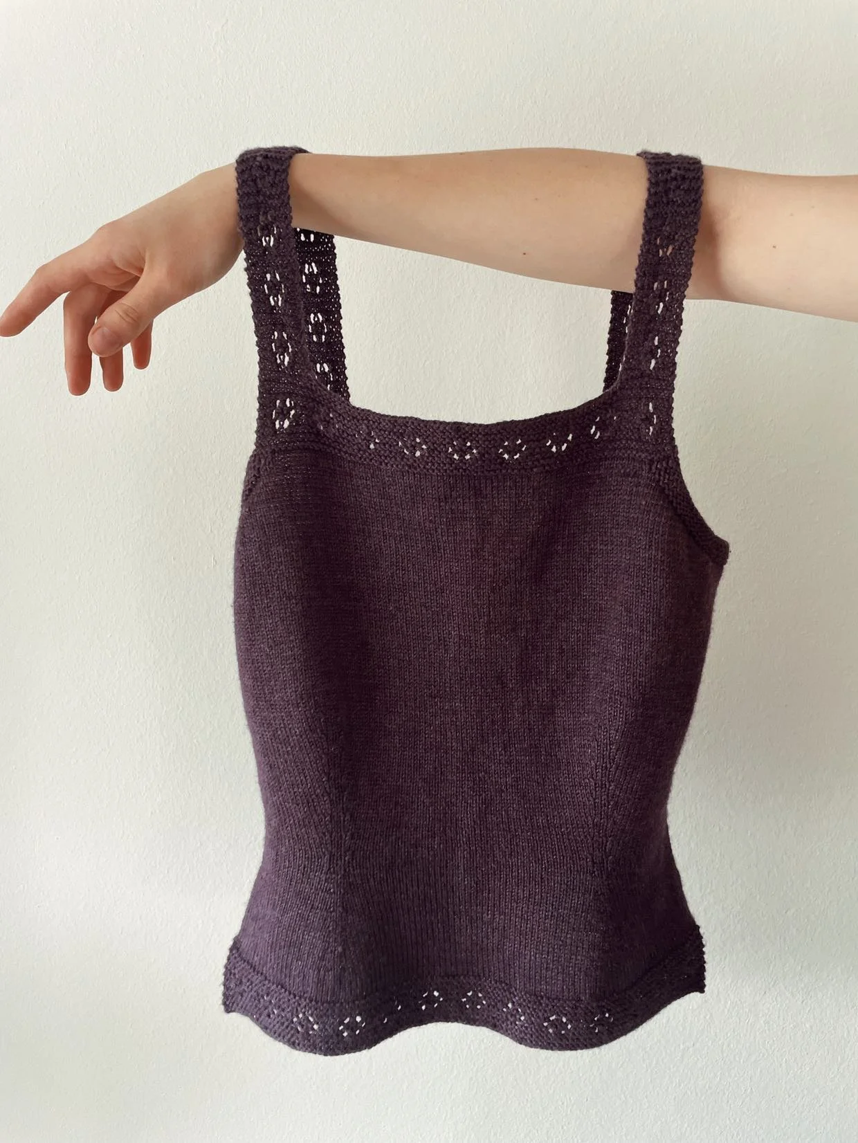 Sabrina V-Neck — starcrossed knits
